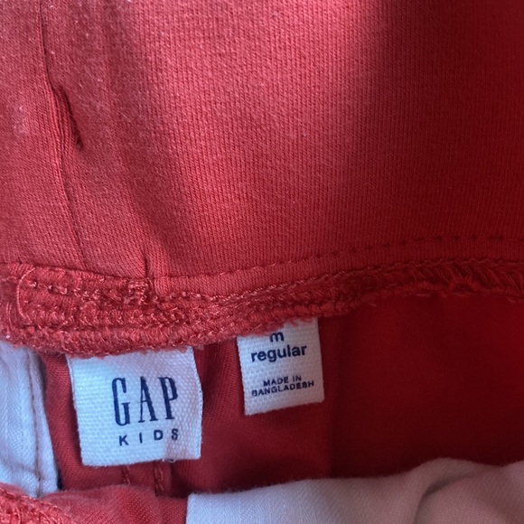 Gap & Under Armour Shorts Bundle - Picture 6 of 13